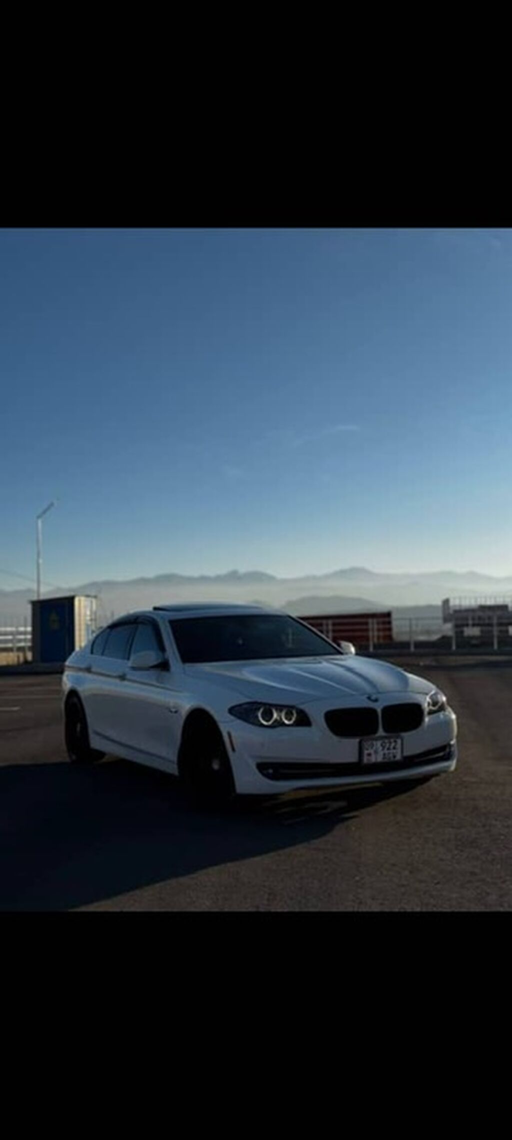 BMW 528