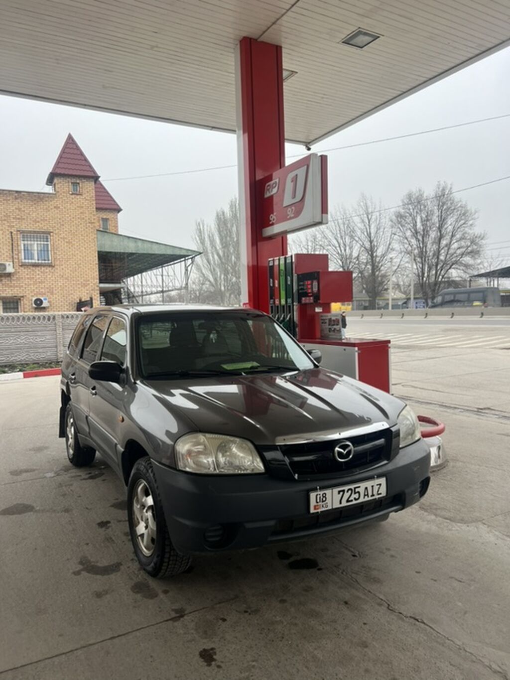 Mazda Tribute
