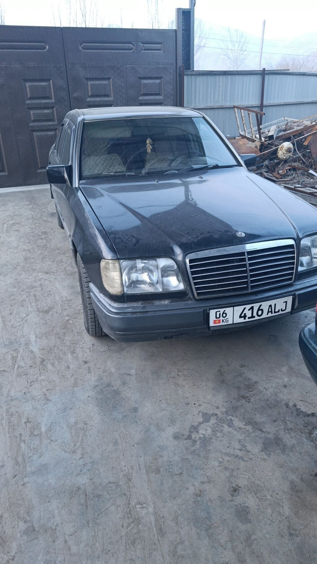 Mercedes-Benz W124