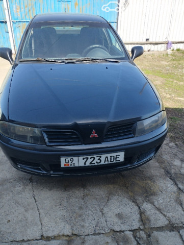 Mitsubishi Carisma