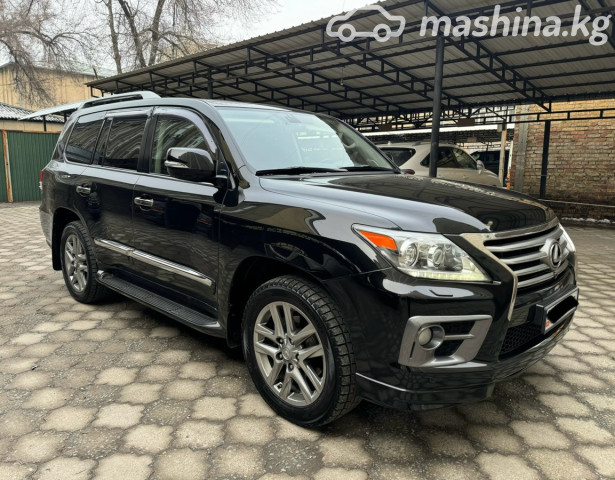 Lexus LX