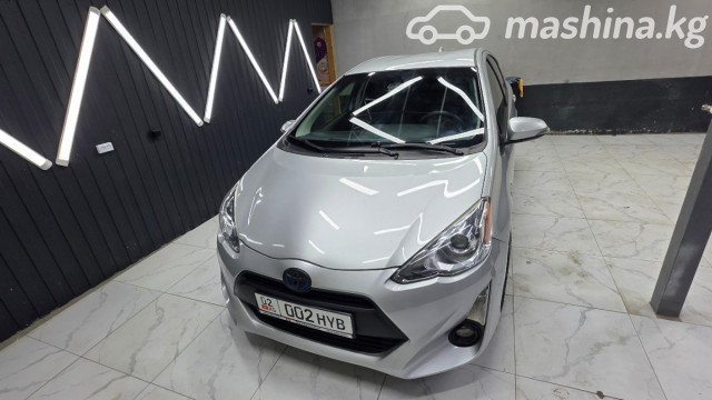 Toyota Prius c