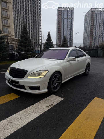 Mercedes-Benz S-Класс