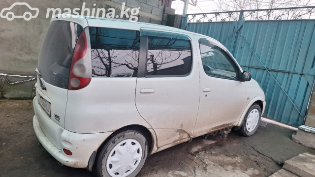 Toyota FunCargo