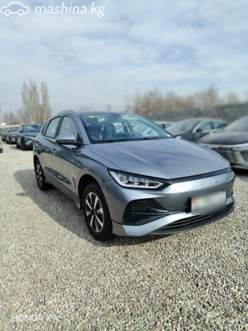 BYD E2