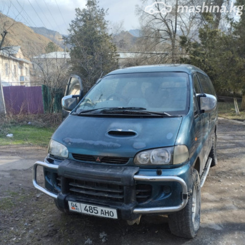 Mitsubishi Delica