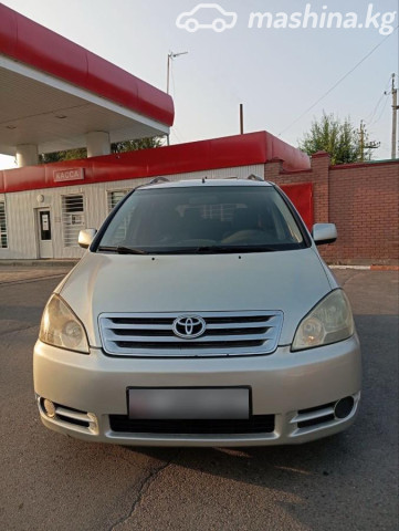 Toyota Avensis Verso