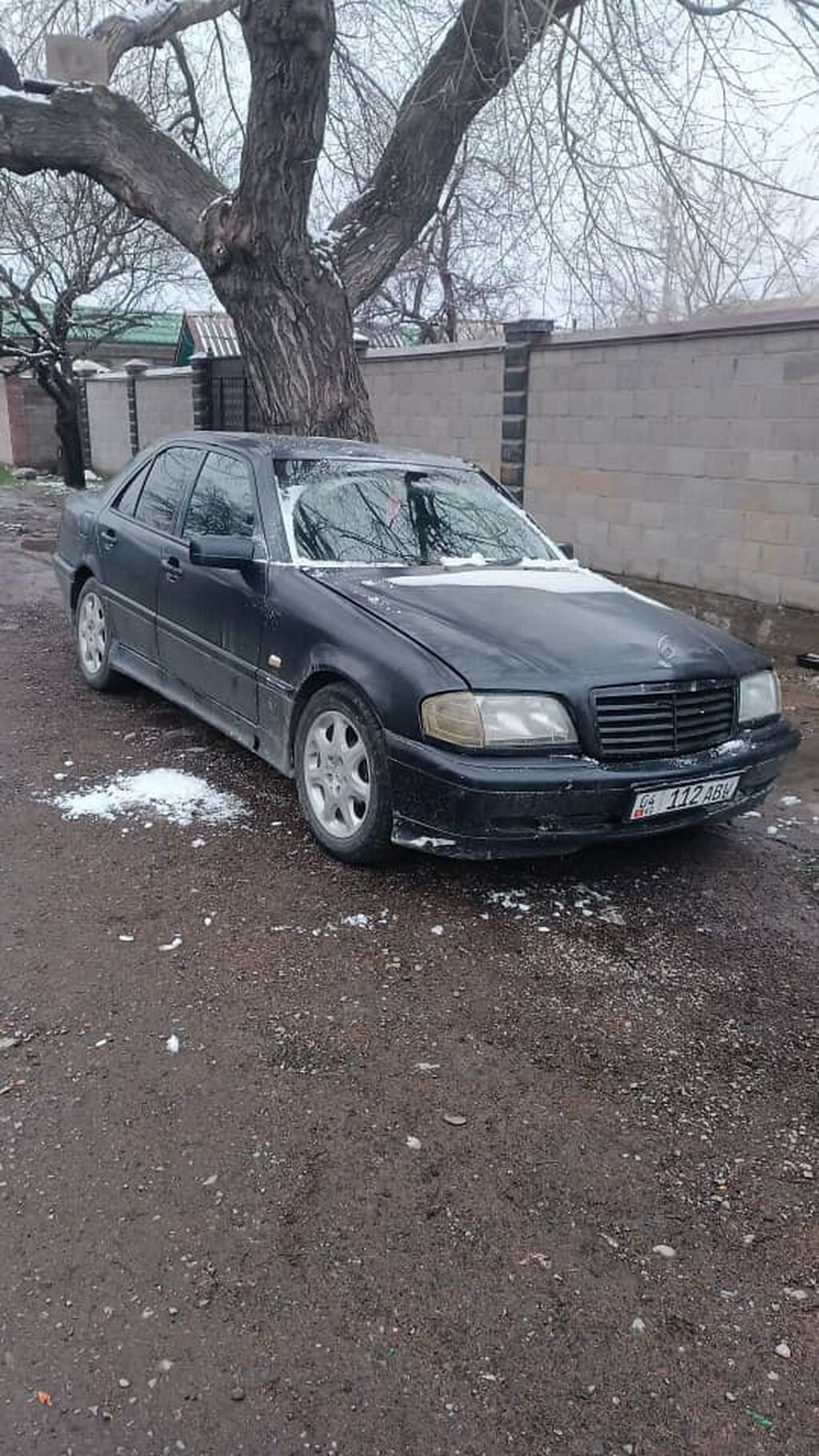 Mercedes-Benz 220