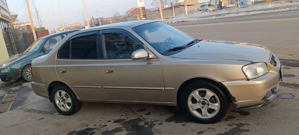 Hyundai Accent