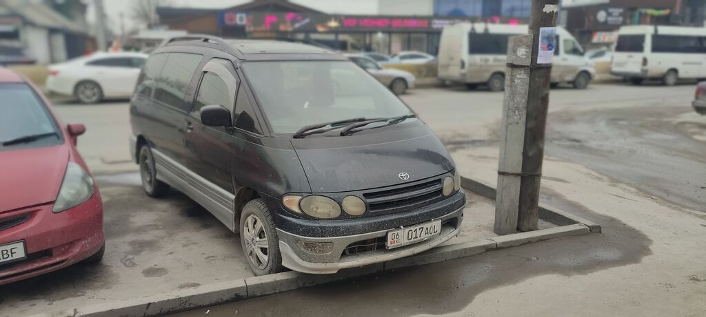 Toyota Estima