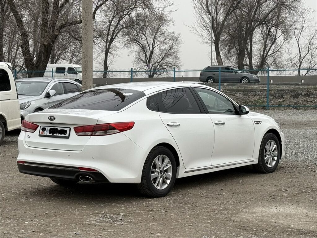 Kia K5