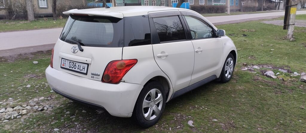 Toyota Ist