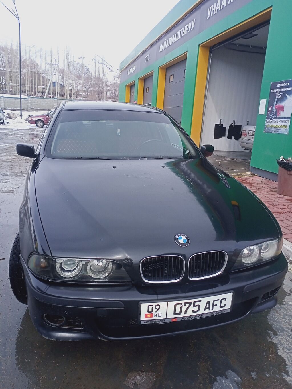 BMW 525