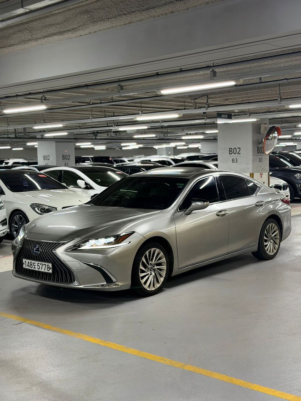 Lexus ES
