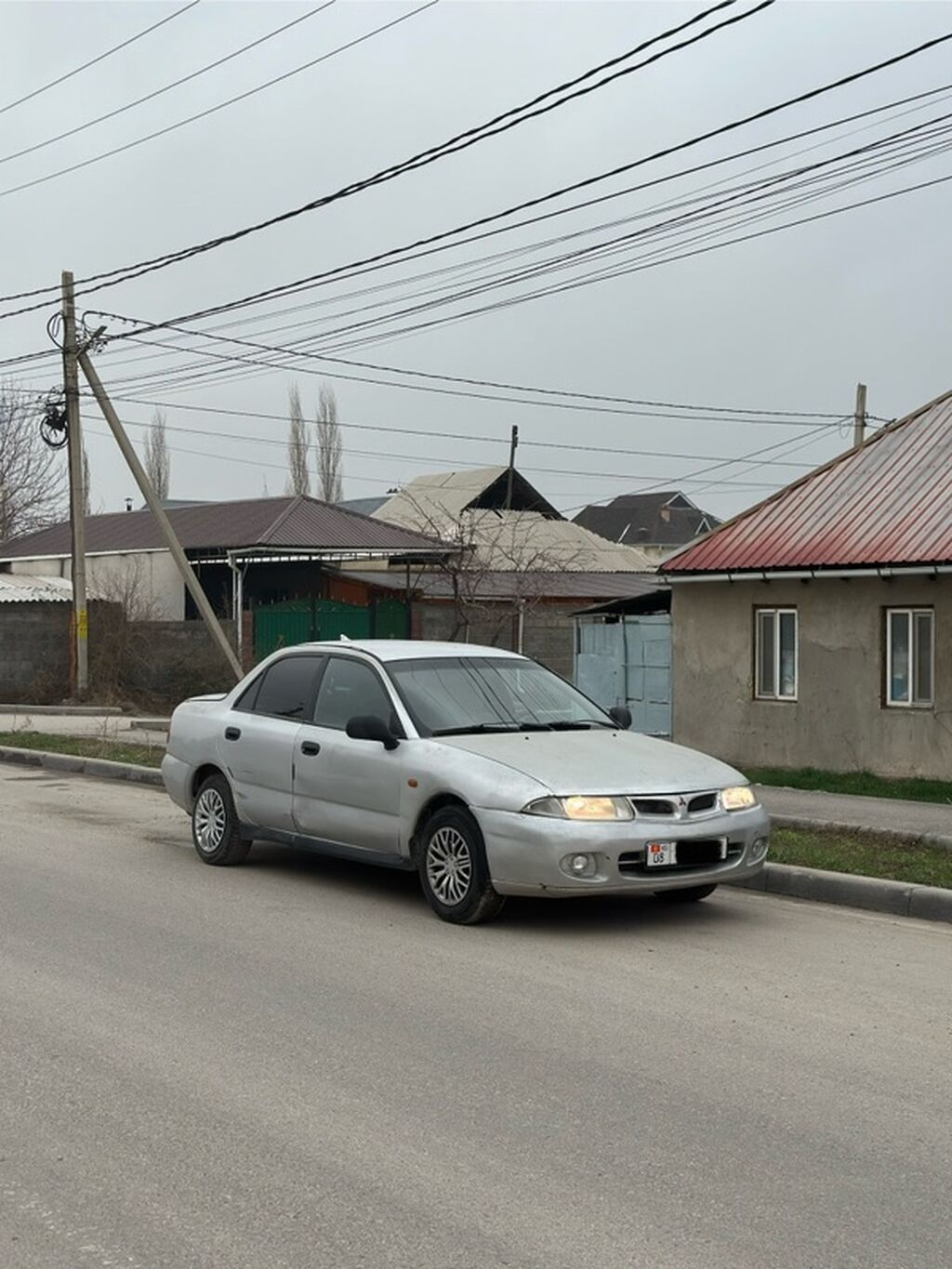 Mitsubishi Carisma