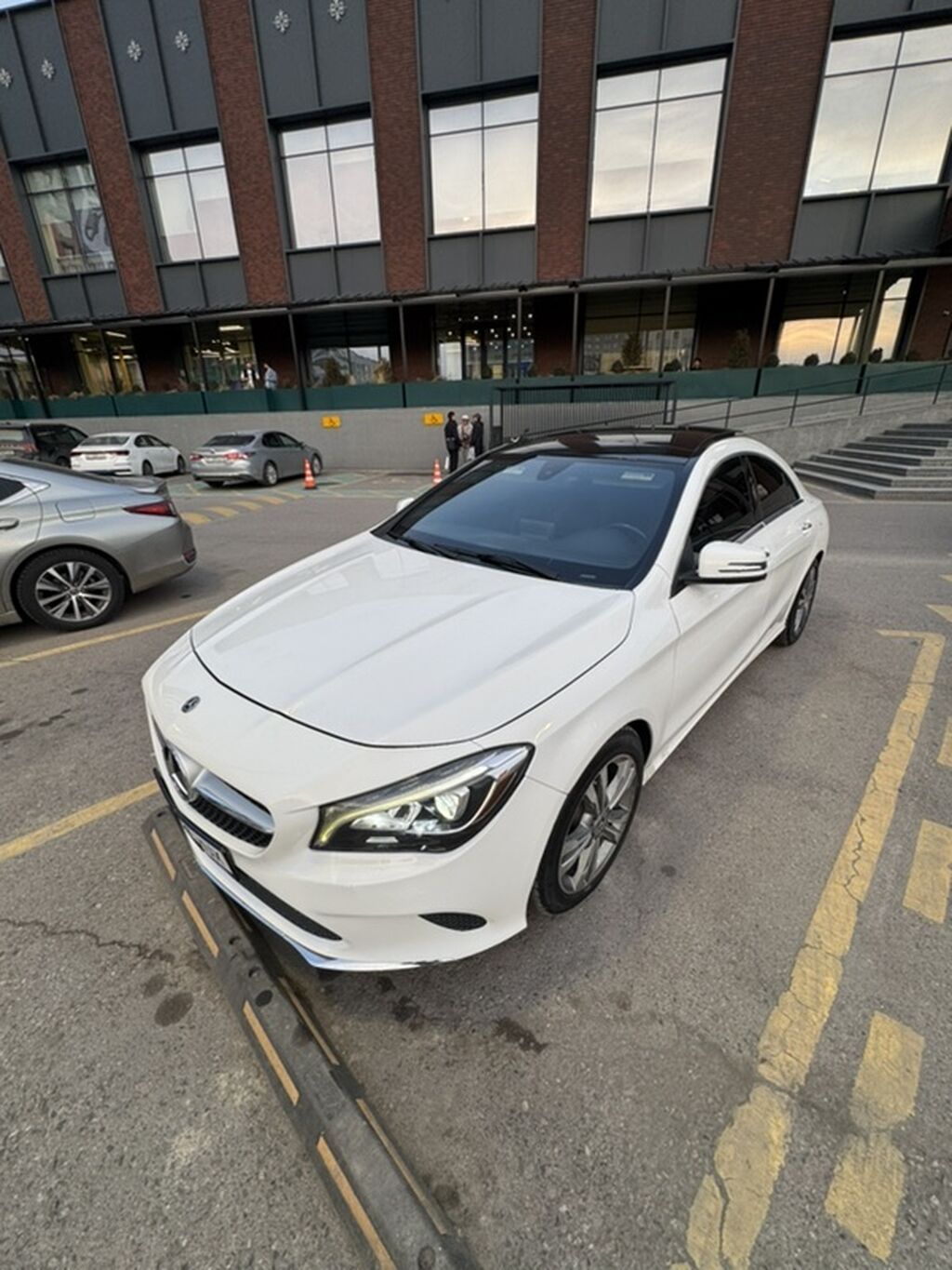 Mercedes-Benz CLA-Class