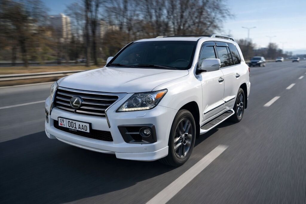 Lexus LX