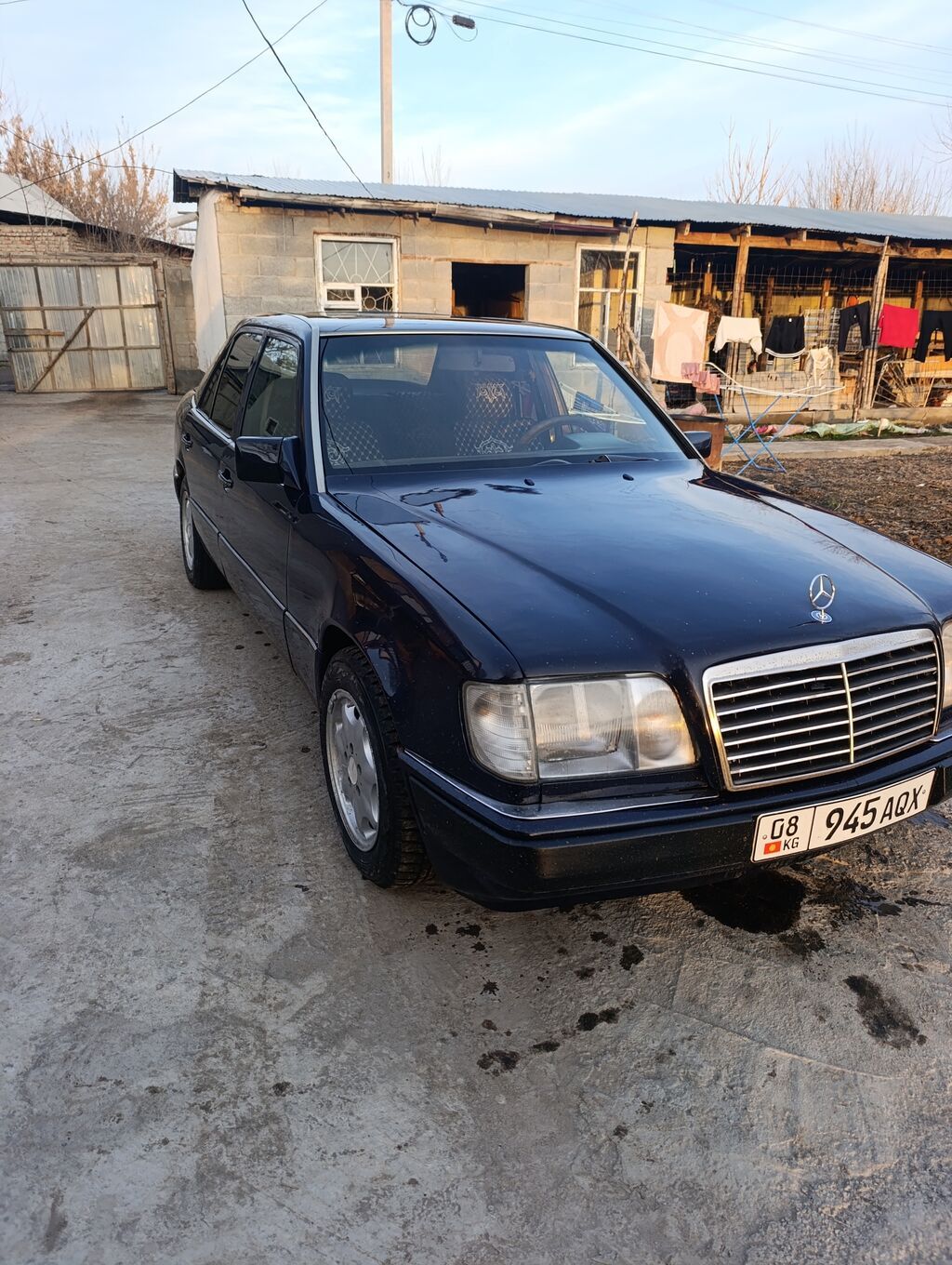 Mercedes-Benz W124