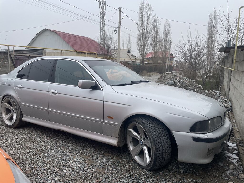 BMW 525