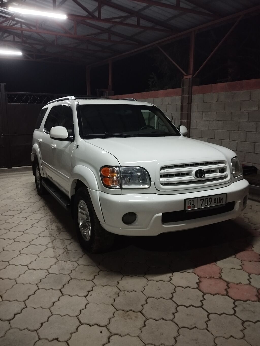 Toyota Sequoia