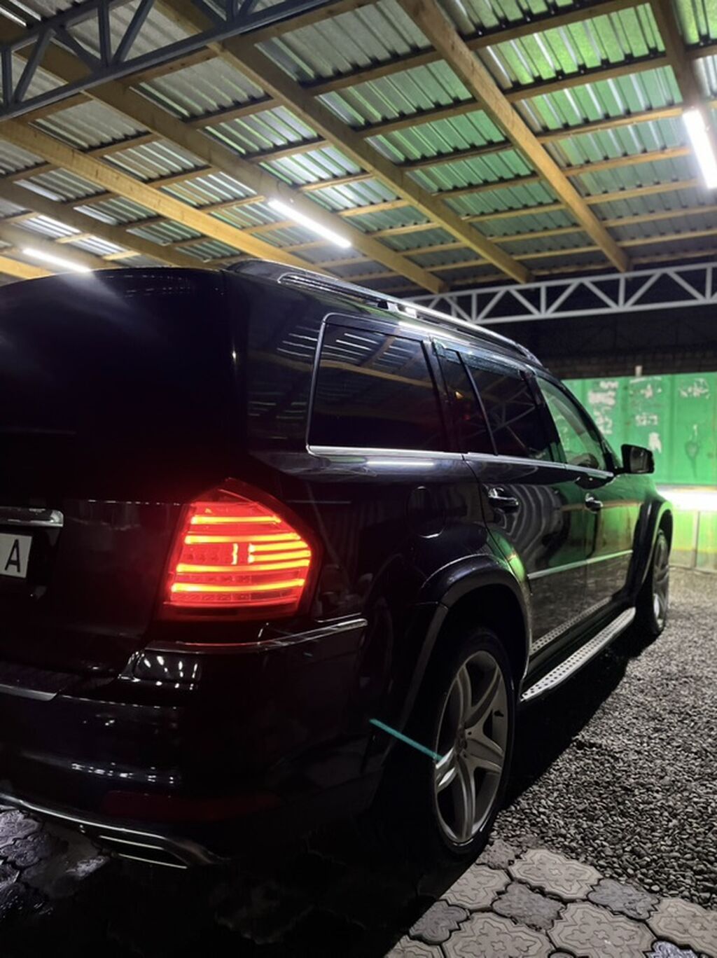 Mercedes-Benz GL-Class