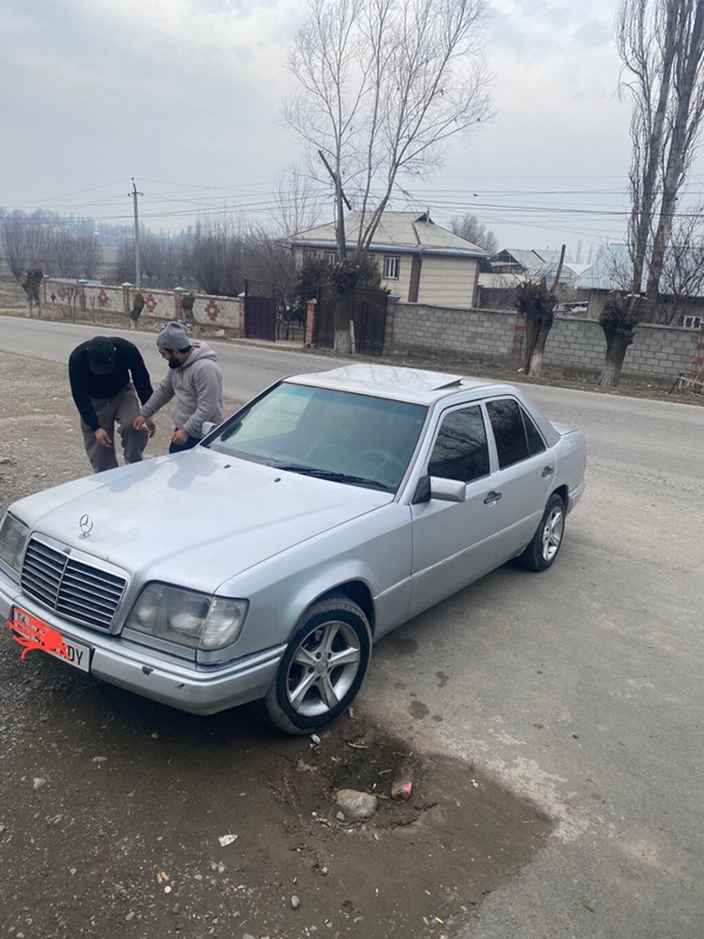 Mercedes-Benz W124