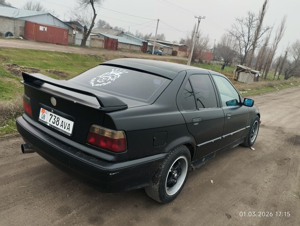 BMW 320