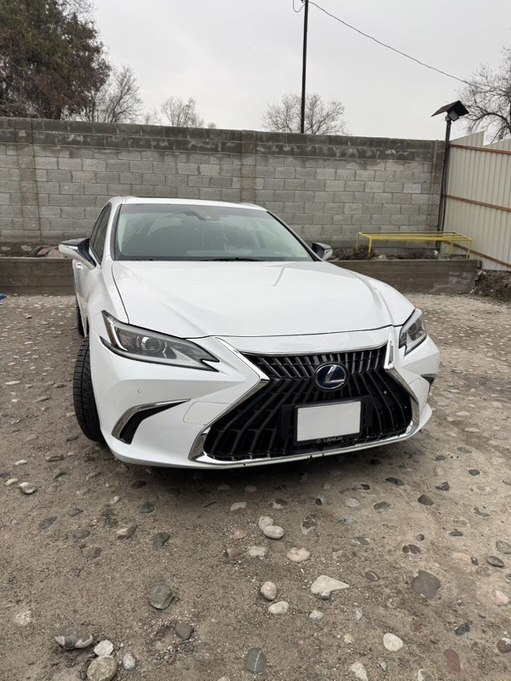 Lexus ES