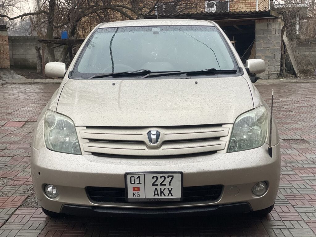 Toyota Ist