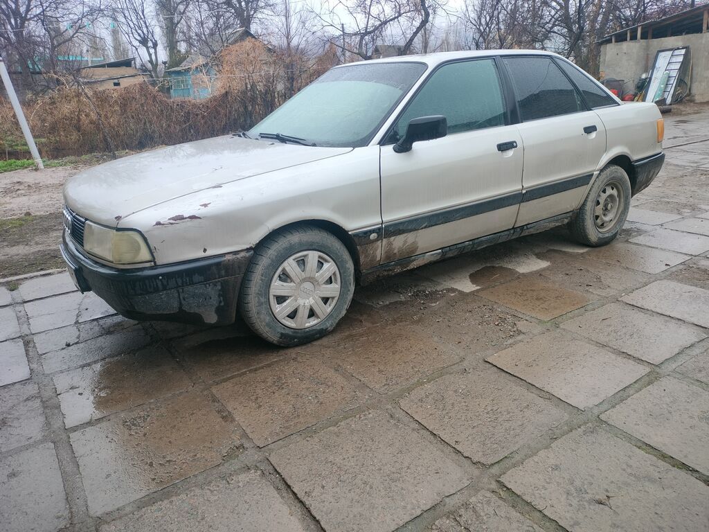 Audi 80