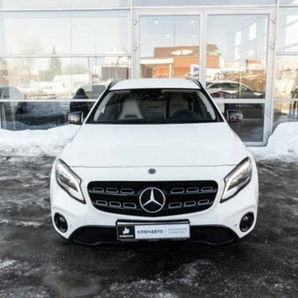 Mercedes-Benz GLA-Class