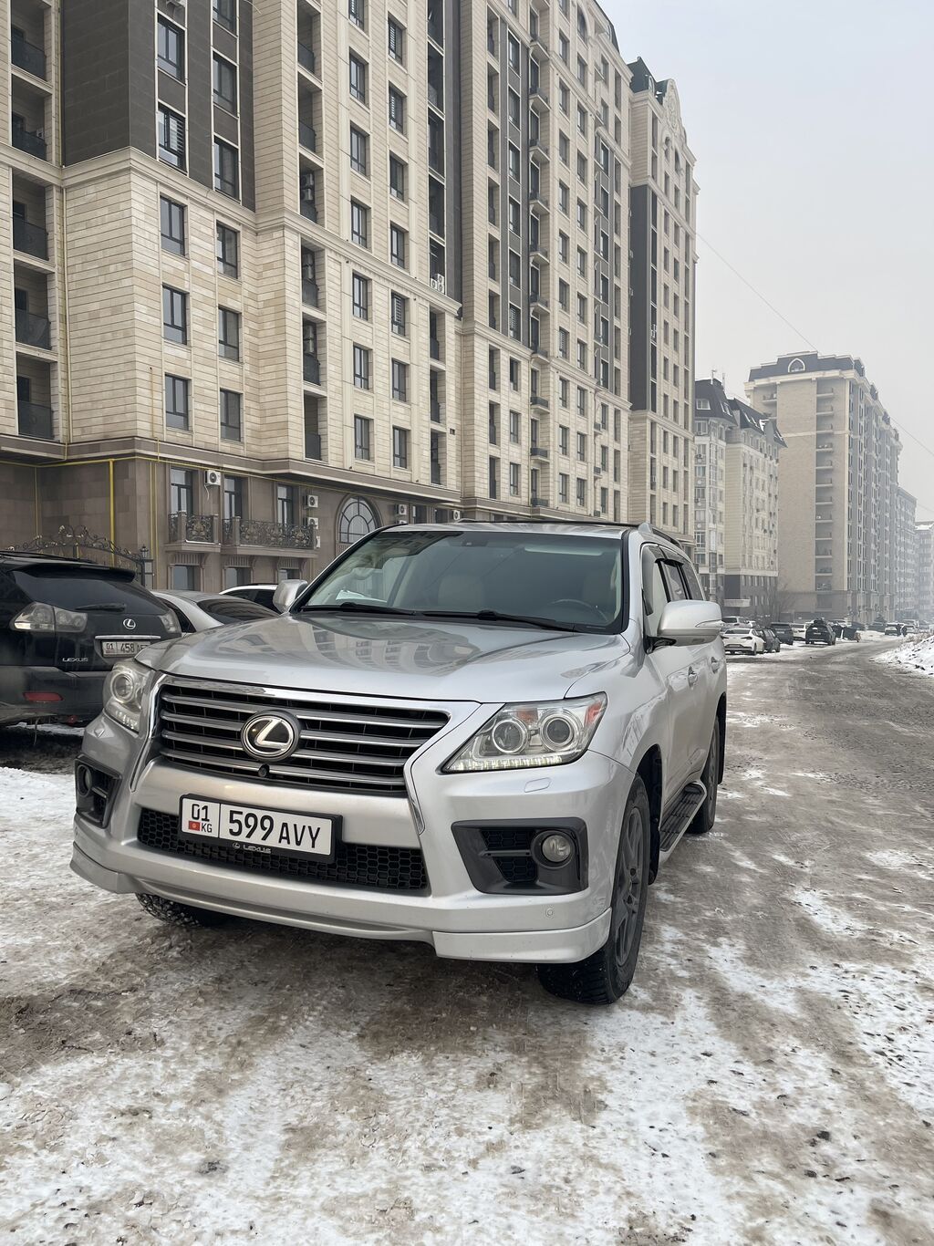 Lexus LX