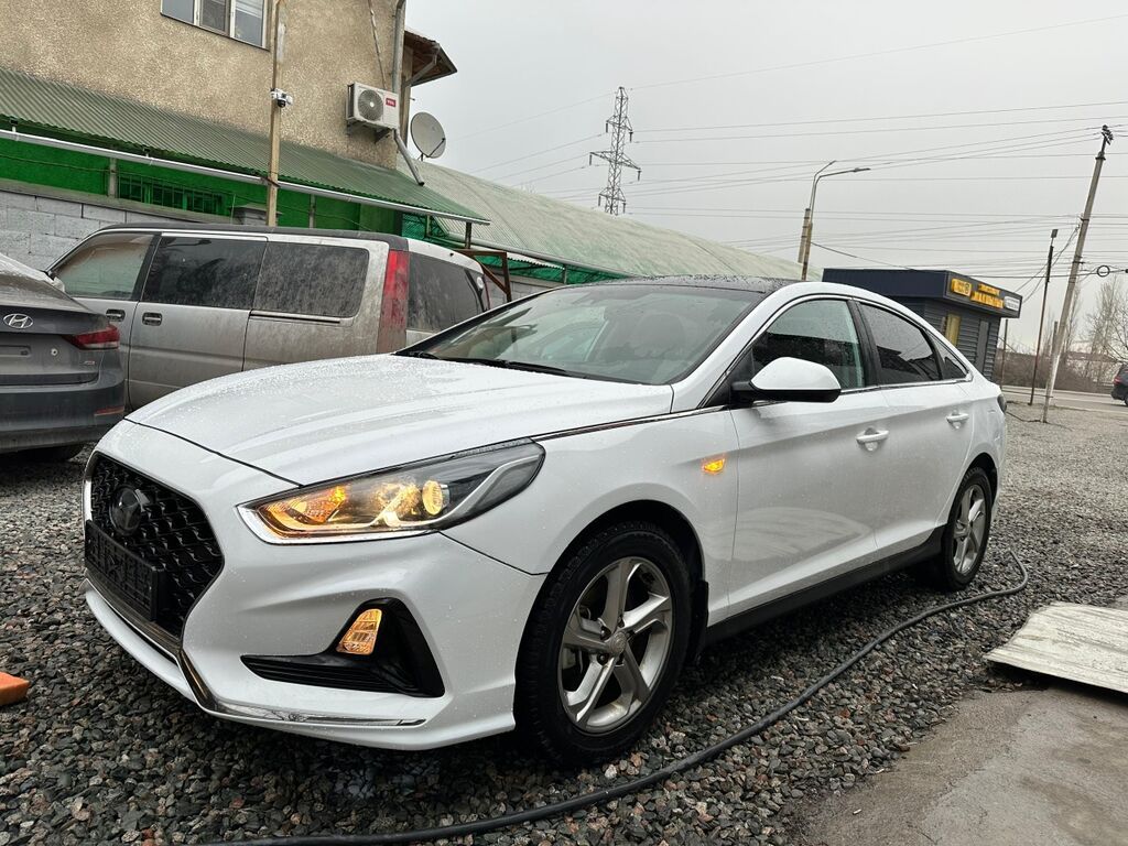Hyundai Sonata