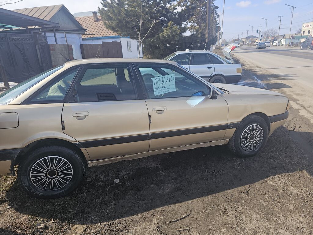 Audi 80