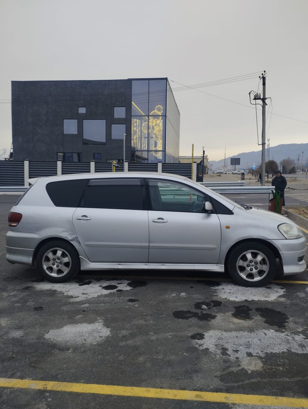 Toyota Ipsum