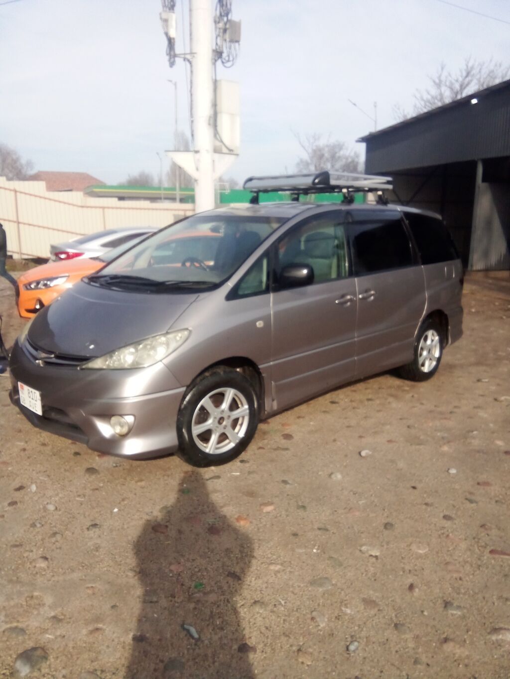 Toyota Estima