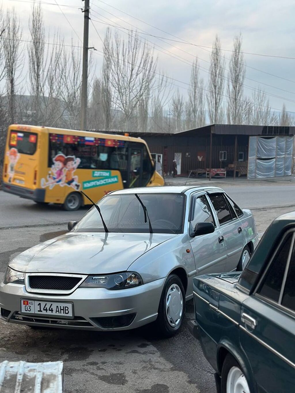 Срочно сатылат обмен 07 инжектор 2008 1.5 простой матор Каробка 5