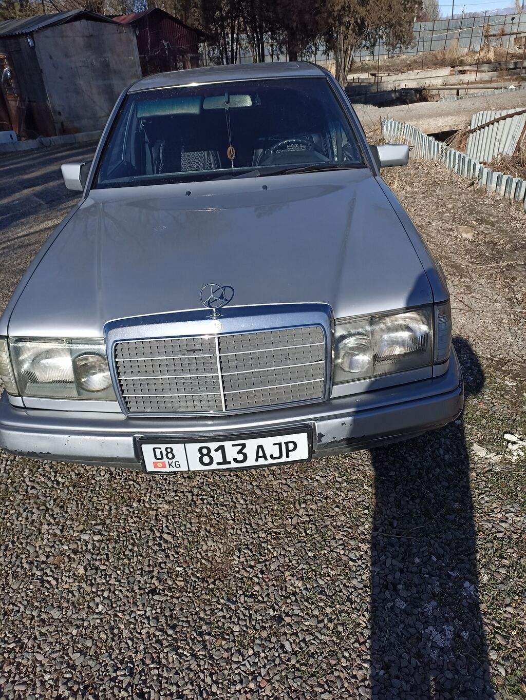 Mercedes-Benz W124