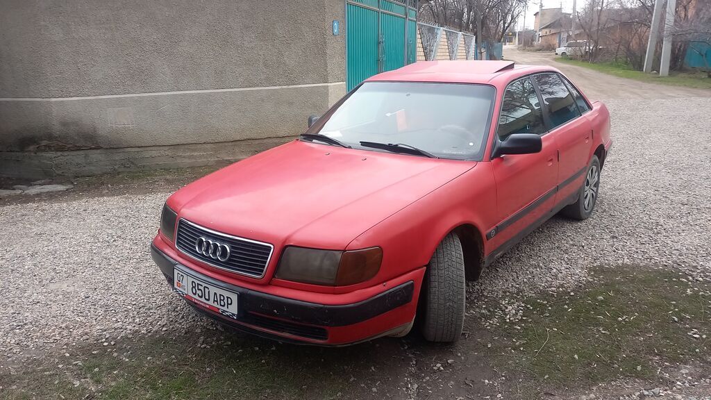 Audi 100