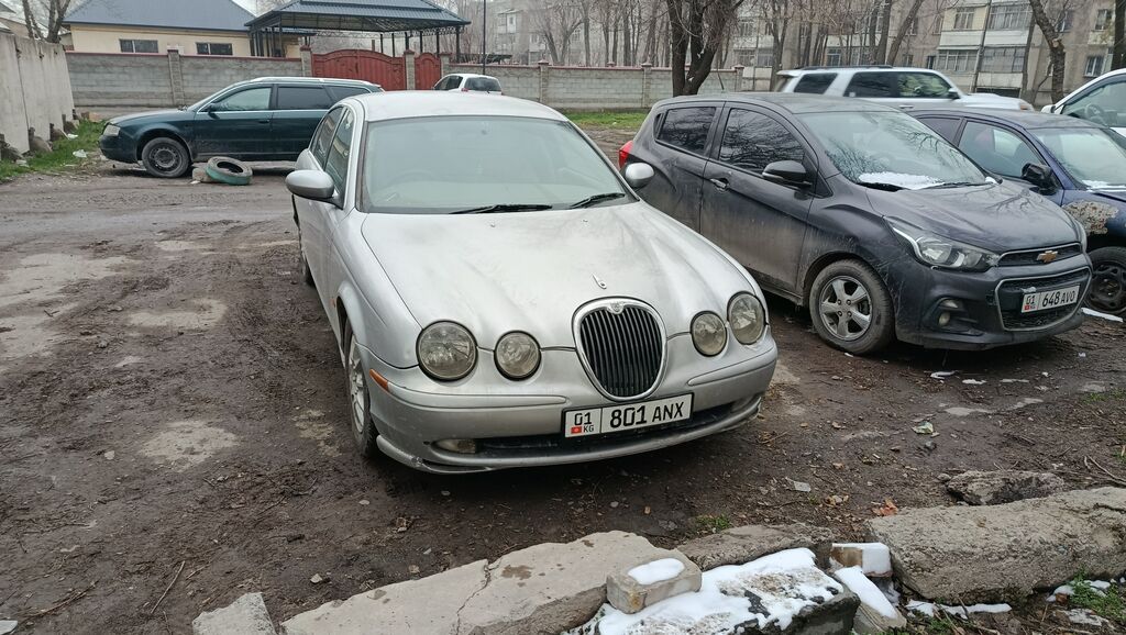 Jaguar S-type