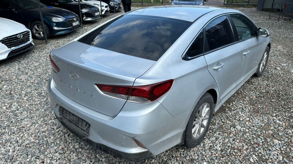 Hyundai Sonata