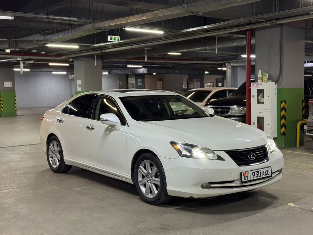 Lexus ES