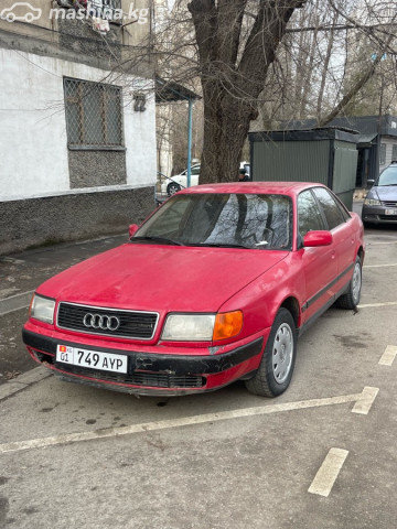 Audi 100