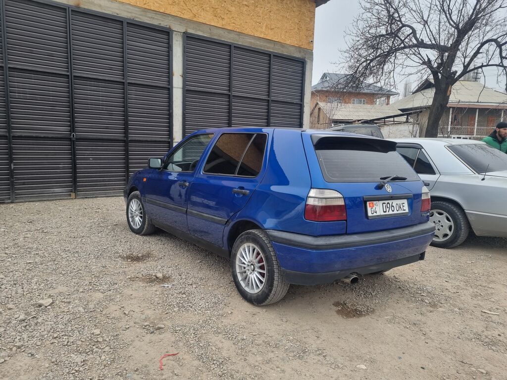 Volkswagen Golf GTI