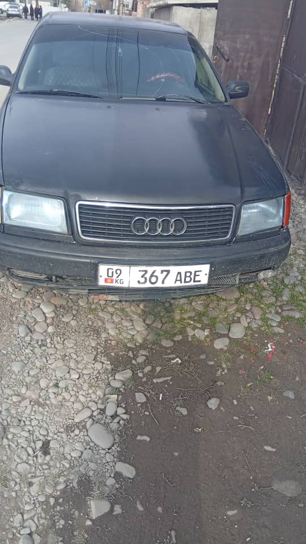 Audi 100