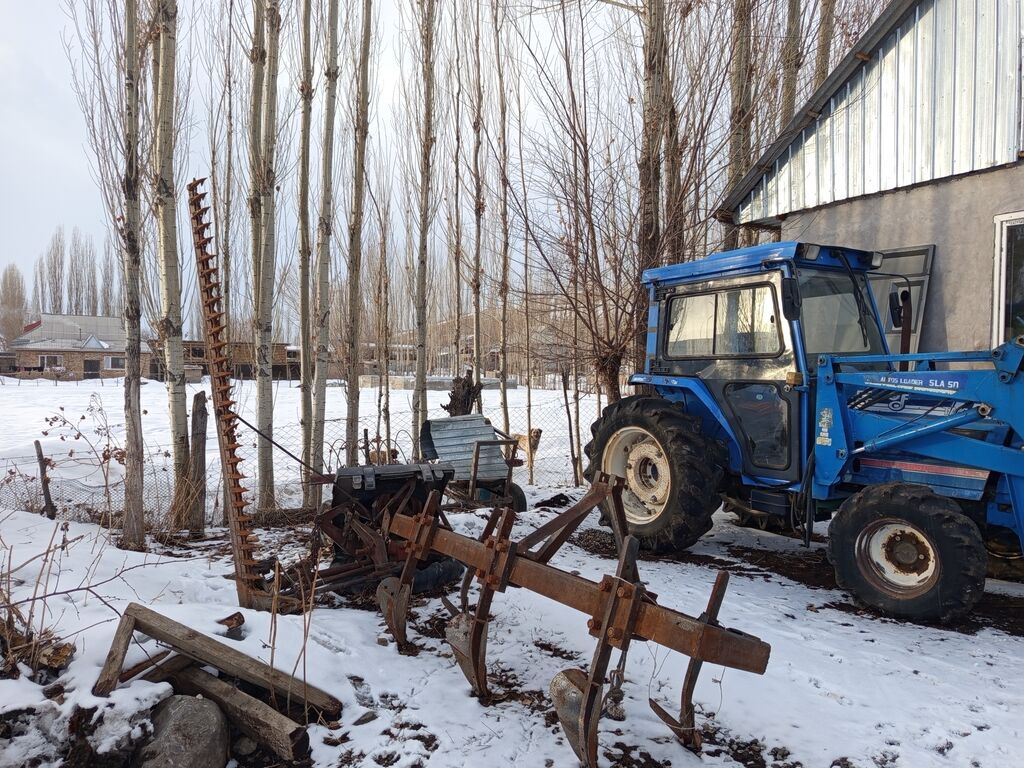 Трактор сатылат комплект баасы 950мин Кеми болот баары радной