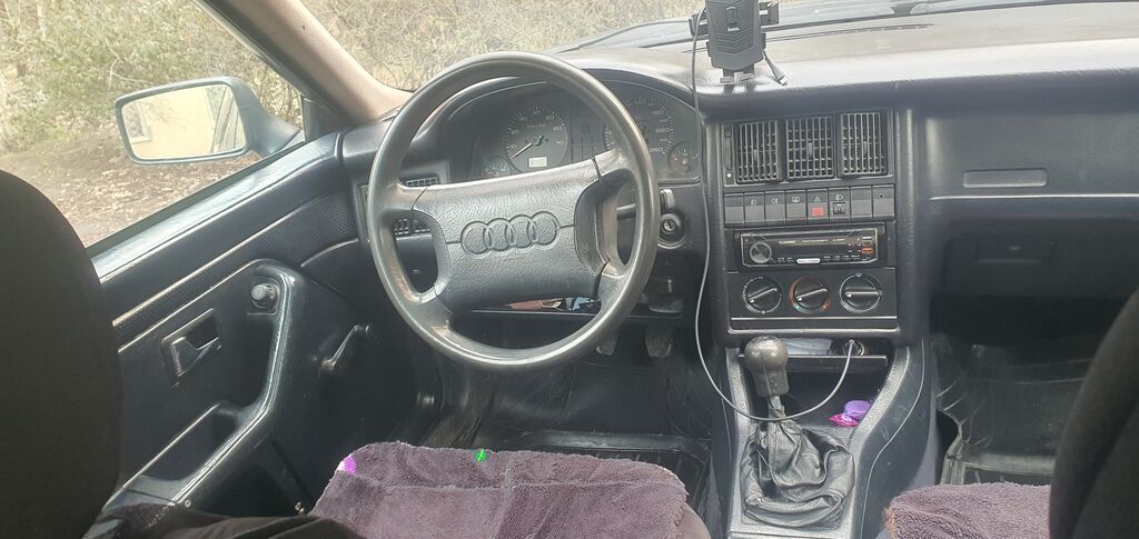 Audi 80