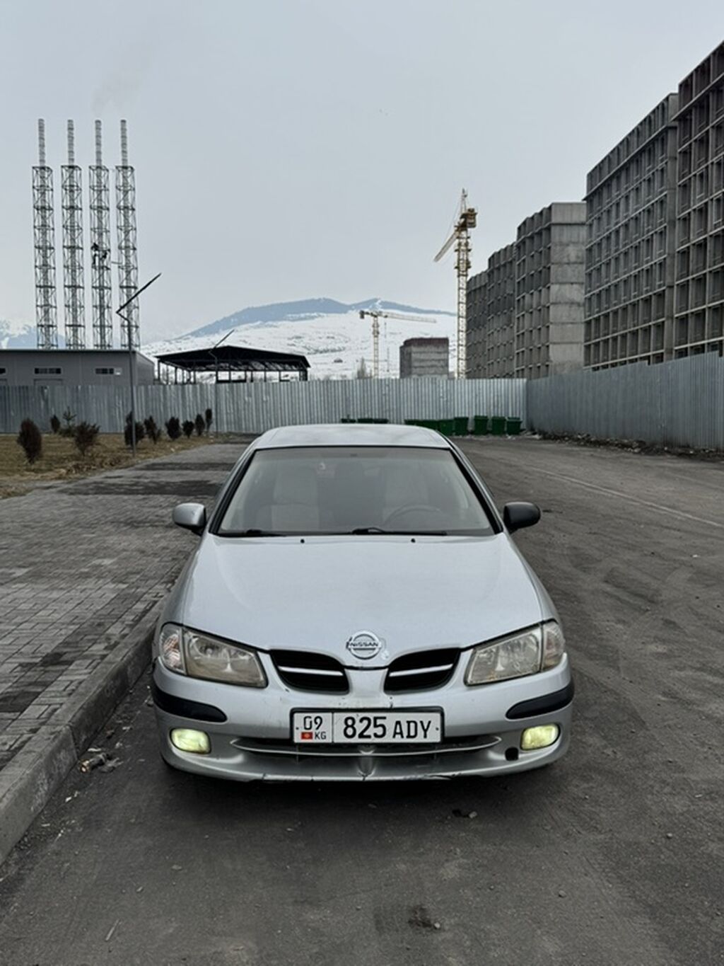 Nissan Almera