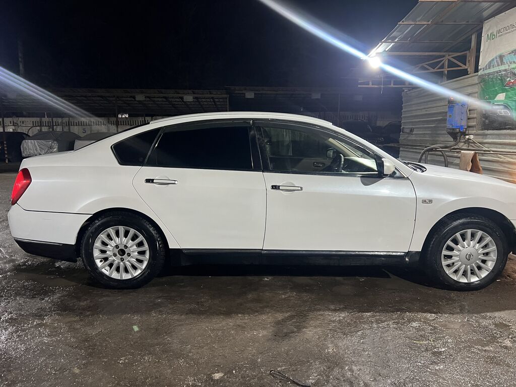 Nissan Teana