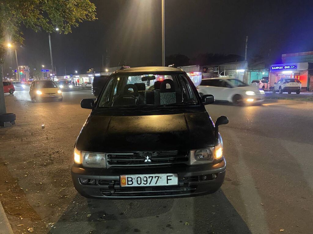 Mitsubishi RVR
